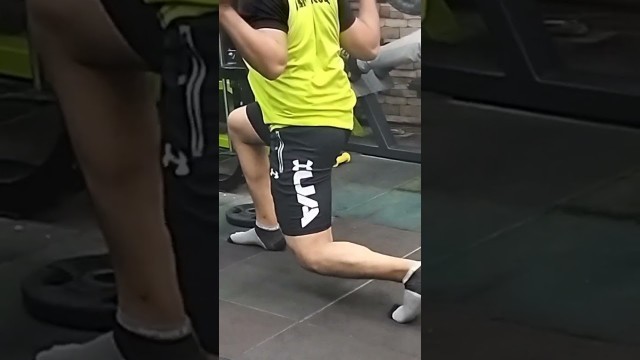 'leg calf exercise #shorts #viral #video #gym #fitness #shortindia #youtubeshorts'